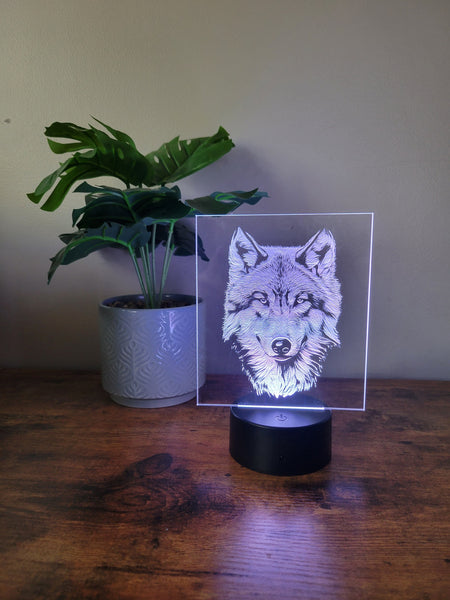 Majestic wolf light
